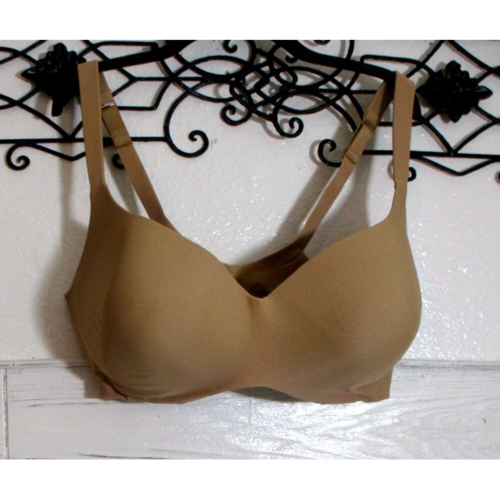 Ambrielle Everyday Full Coverage Bra Adjustable Underwire Tan Size 44DDD